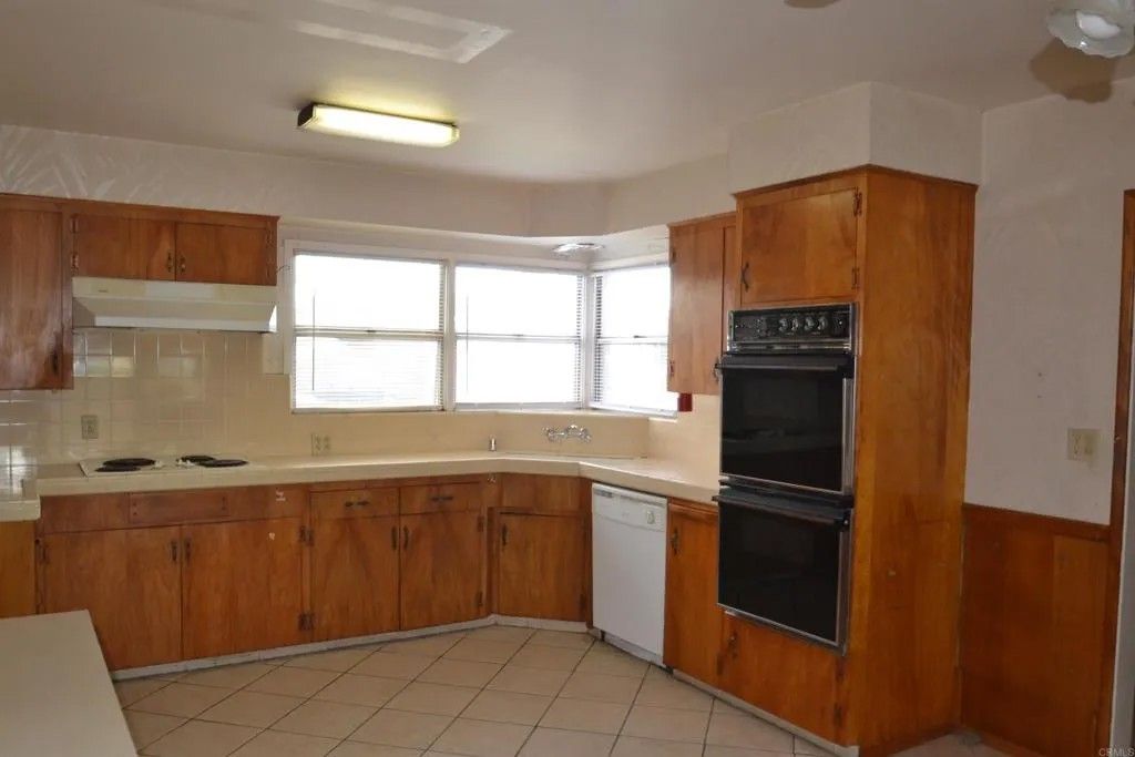 Photo of 2026 Willis Rd, El Cajon, CA 92020 (MLS # PTP2508268)