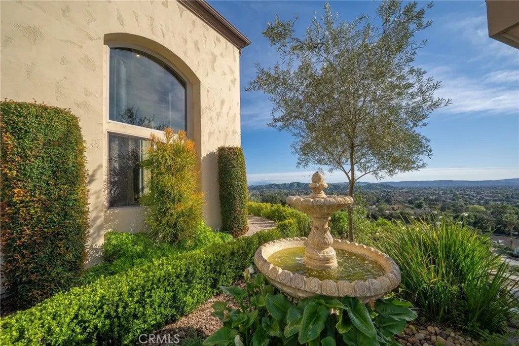 388 Conifer Road