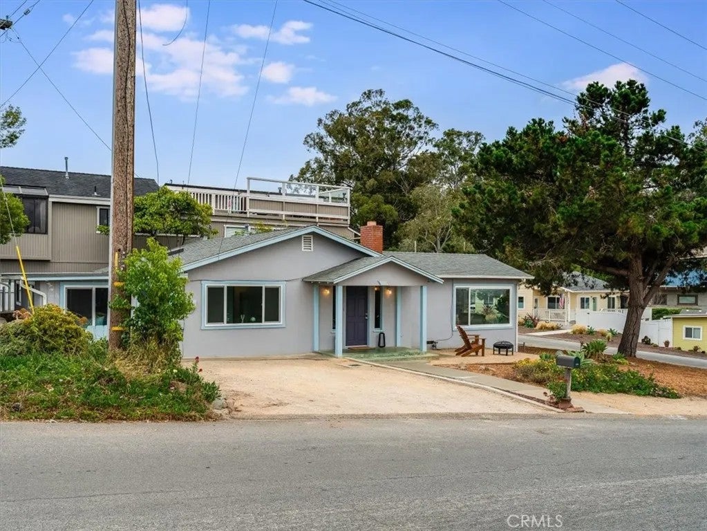 670 Olive Street