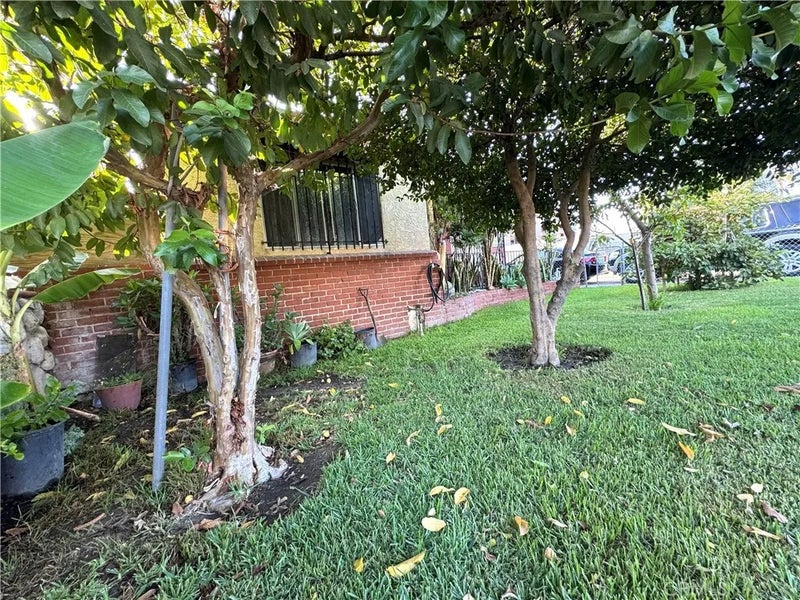 6271 Stanton