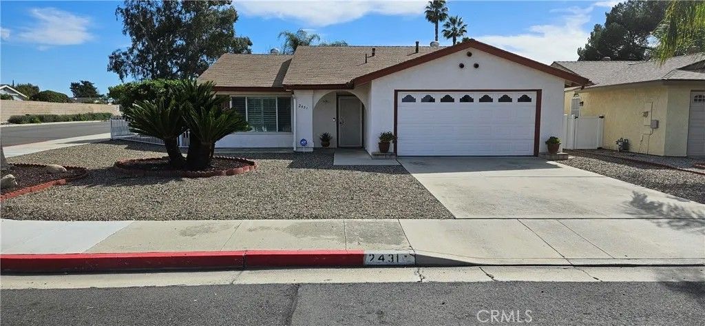 Photo of 2431 El Rancho Circle, Hemet, CA 92545 (MLS # CV26049018)