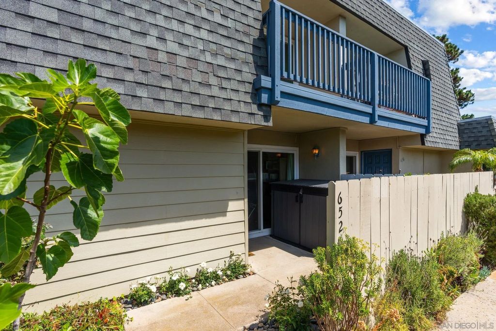Photo of 652 E Solana Circle, Solana Beach, CA 92075 (MLS # 260011204)