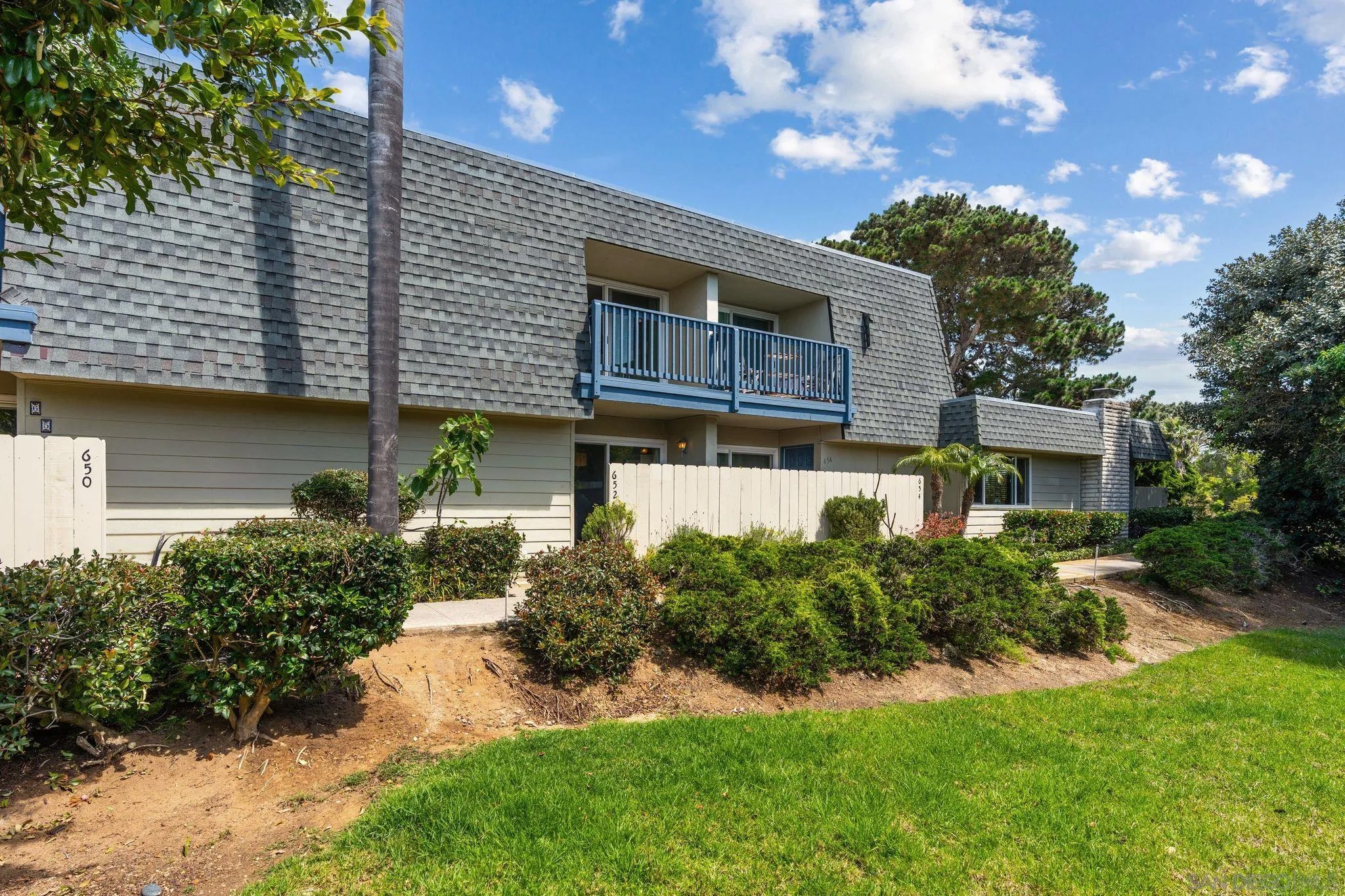 652 E Solana Circle