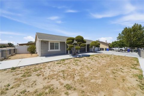 Tiny photo for 12500 Pacoima RD, Victorville, CA 92392 (MLS # DW26098946)