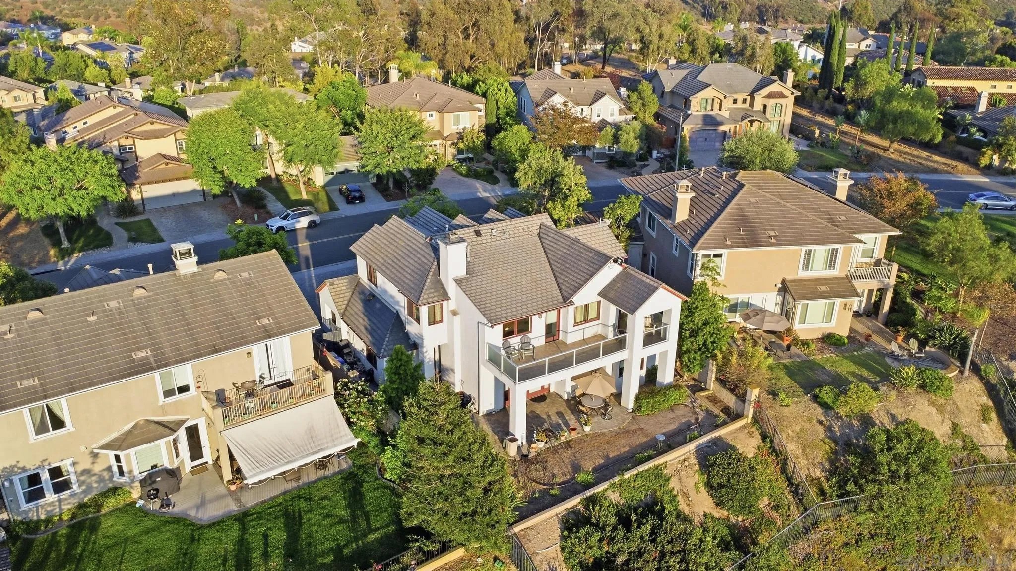 12686 Fairbrook