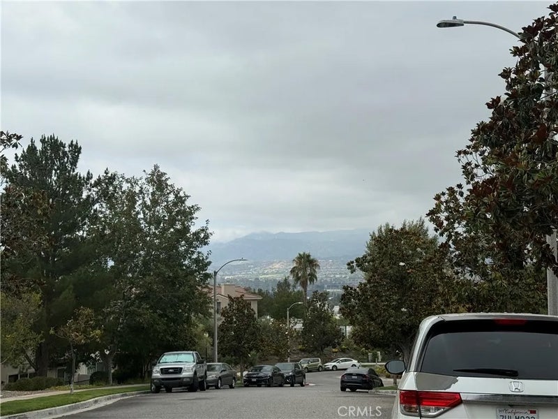 28007 Alta Vista