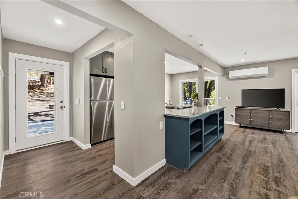 5082 Pine