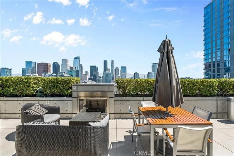 1155 S Grand 426