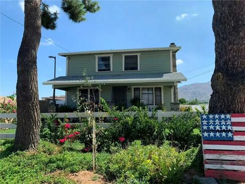 Photo of 12201 Michigan St, Grand Terrace, CA 92313 (MLS # TR25232853)