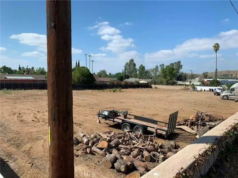 Tiny photo for 12201 Michigan St, Grand Terrace, CA 92313 (MLS # TR25232853)