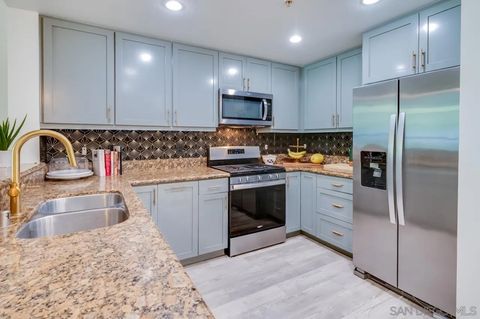Tiny photo for 850 Beech St #101, San Diego, CA 92101 (MLS # 250040861)