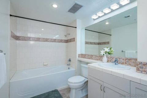 Tiny photo for 850 Beech St #101, San Diego, CA 92101 (MLS # 250040861)