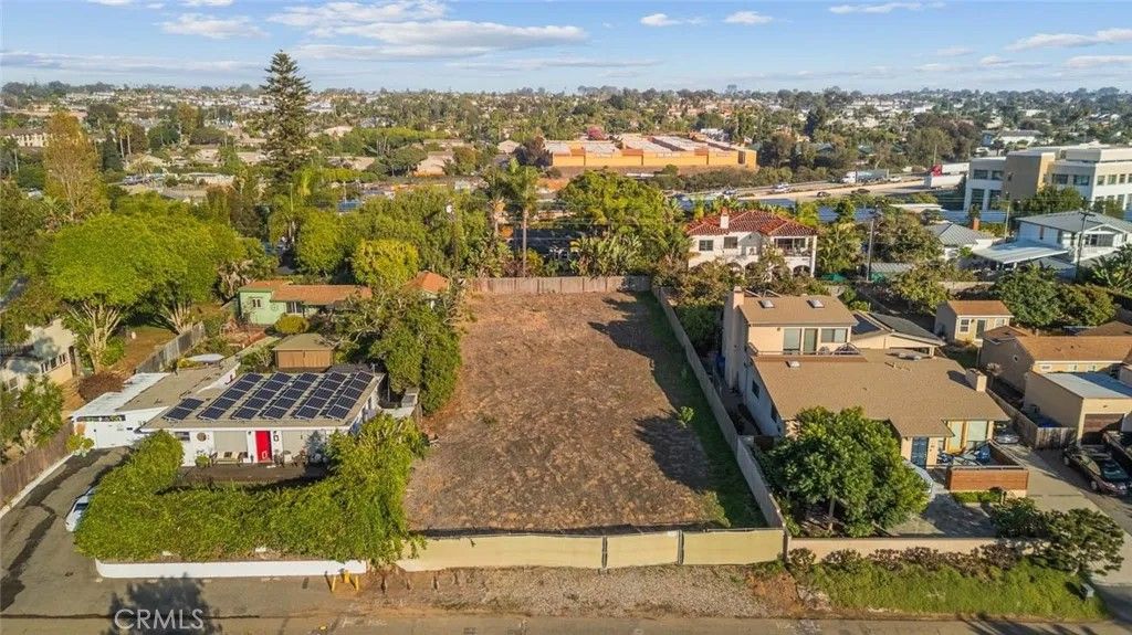 Photo of 837 Stratford Dr, Encinitas, CA 92024 (MLS # ND25250523)