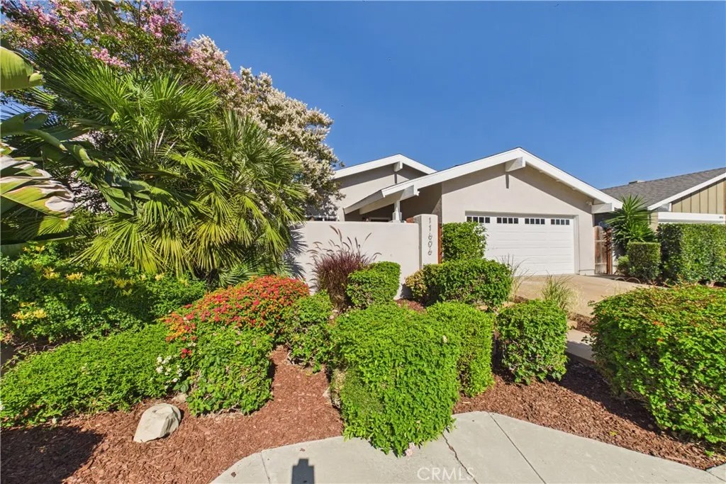 11606 Lakia Drive
