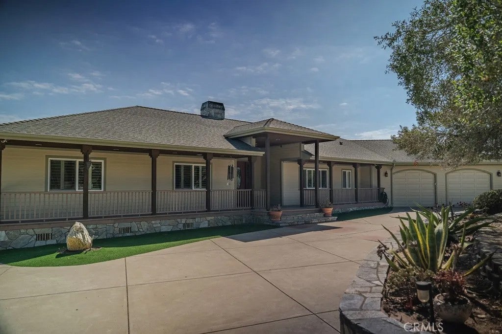 755 Willow Road