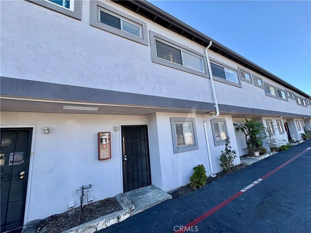 Photo of 12128 Imperial Highway #11, Norwalk, CA 90650 (MLS # CV25271381)