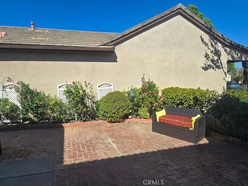 1593 Quiet Creek