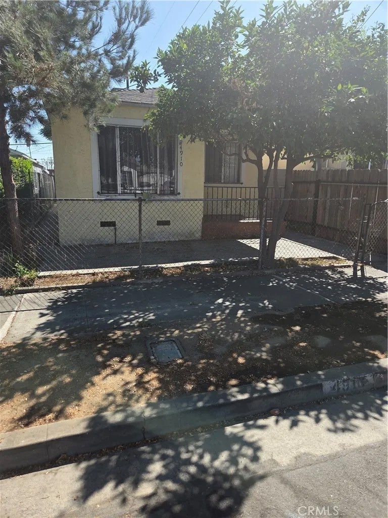 4910 NOBEL Street