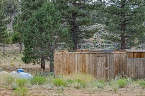 Tiny photo for 550 Eagle Ridge Rd, Big Bear Lake, CA 92314 (MLS # CV26215841)