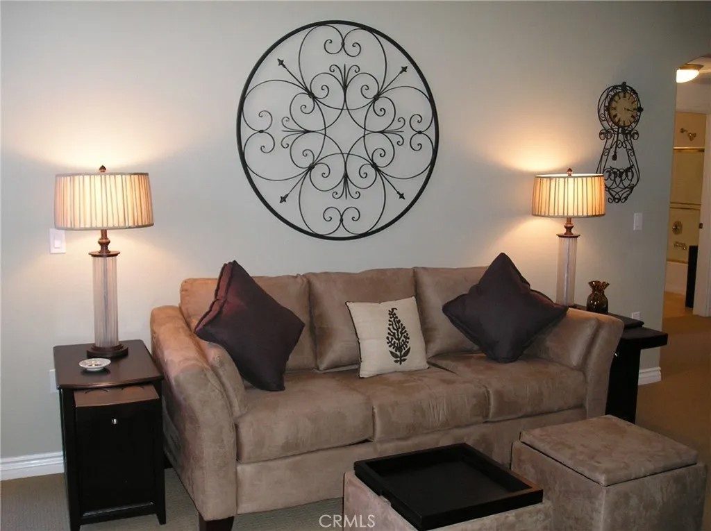 9293 Regents Road C303