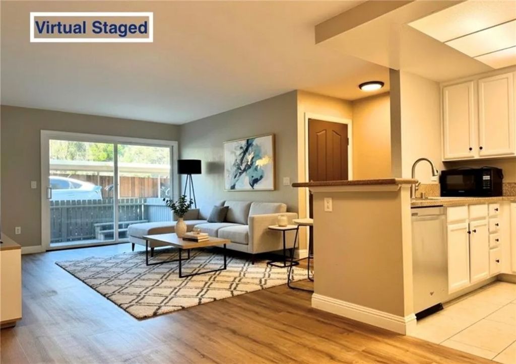 Photo of 432 Edgehill Dr #95, Oceanside, CA 92054 (MLS # SW26096312)