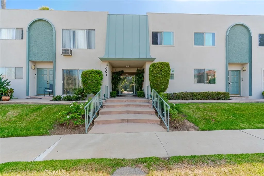 601 N Stoneman Avenue
