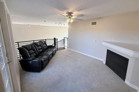 Tiny photo for 1465 C Street #3614, San Diego, CA 92101 (MLS # NDP2600115)