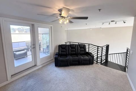 Tiny photo for 1465 C Street #3614, San Diego, CA 92101 (MLS # NDP2600115)