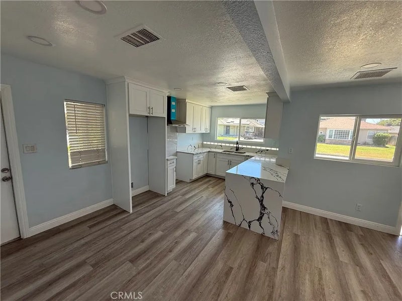 2134 Sacramento