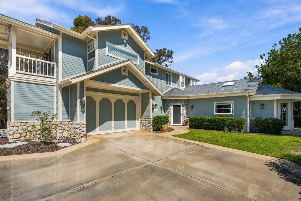 Photo of 1644 Tamarack Ave, Carlsbad, CA 92008 (MLS # 260022650)