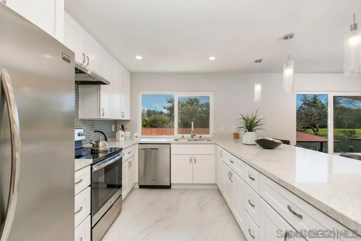 6737 Friars Rd 175