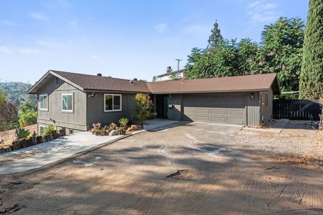 9321 Riverview Avenue, Lakeside