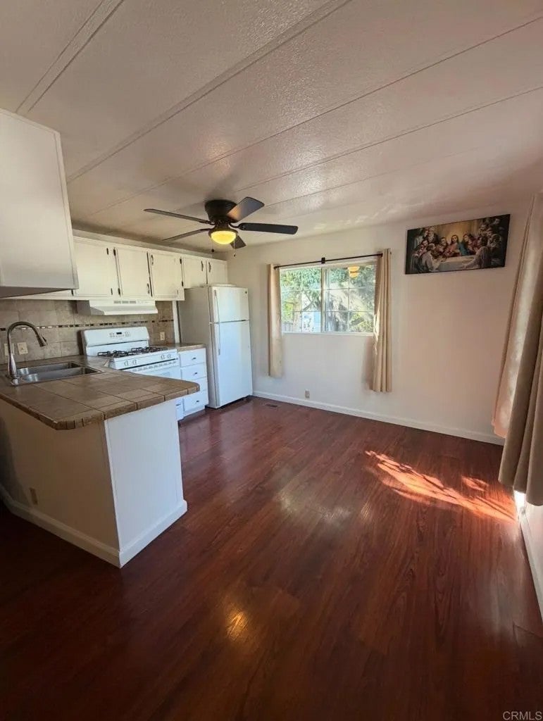 Photo of 1455 Alturas Rd #89, Fallbrook, CA 92028 (MLS # NDP2608558)