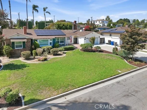1111 Carol Street