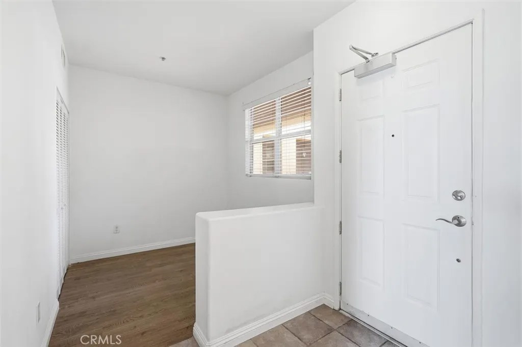 2742 Cabrillo Avenue 214