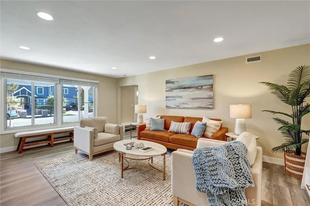 Photo of 1591 Pegasus St, Newport Beach, CA 92660 (MLS # PW25250976)