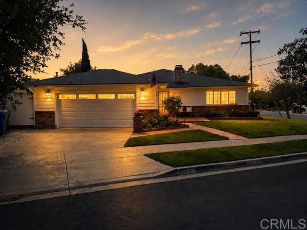 Photo of 2511 Meadow Lark Dr, San Diego, CA 92123 (MLS # NDP2604339)