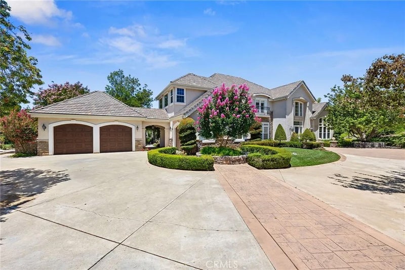 45165 Oak Manor Ct
