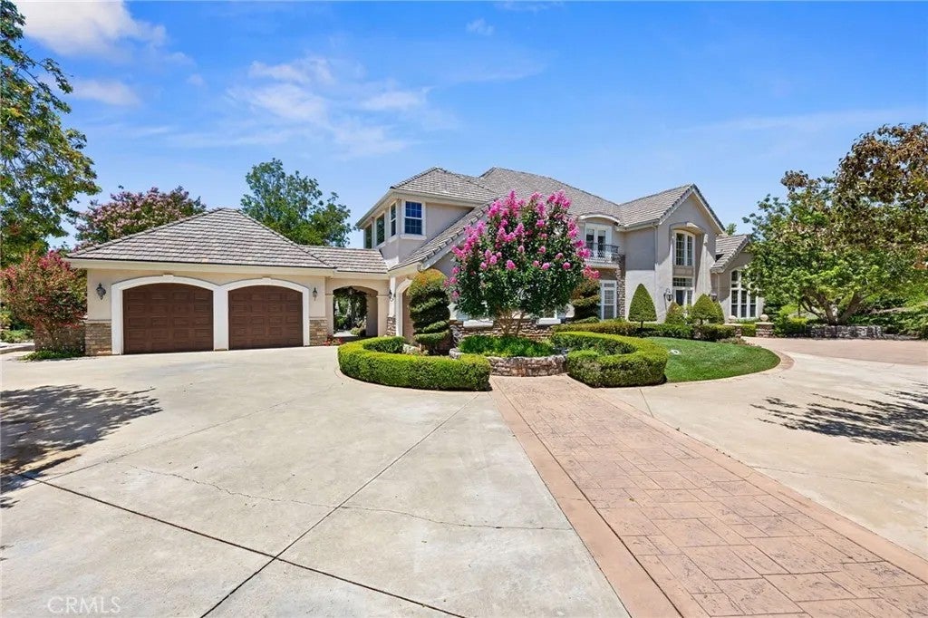 45165 Oak Manor Ct