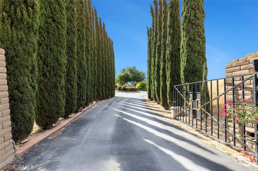 36040 Highway 33