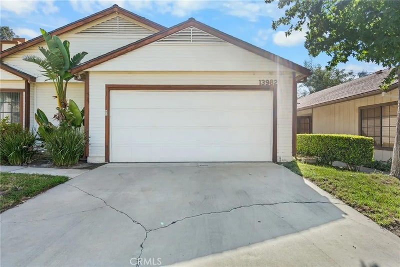 13982 Olive Grove Lane