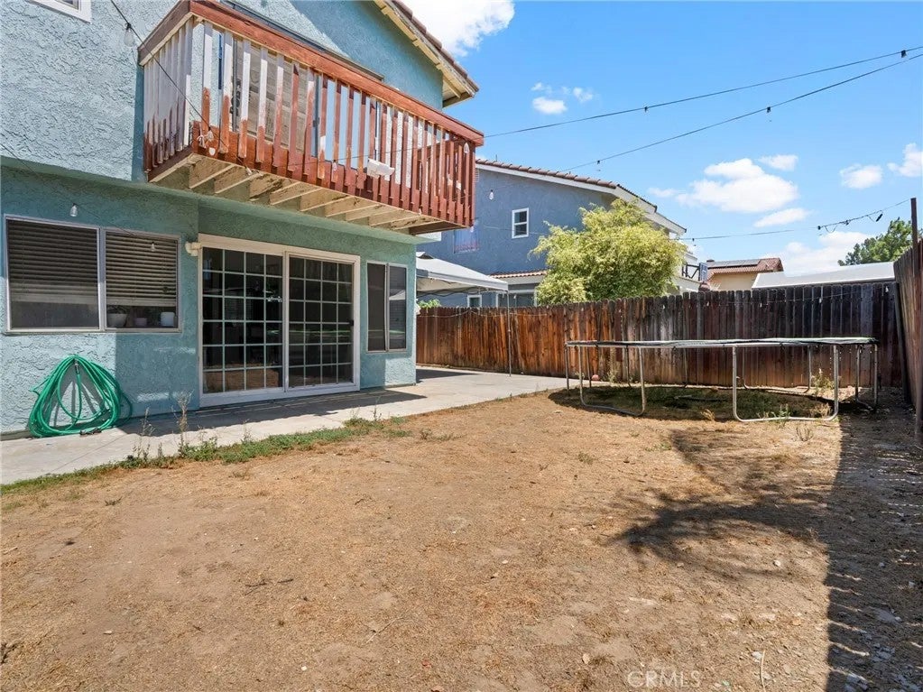 137 Elmtree