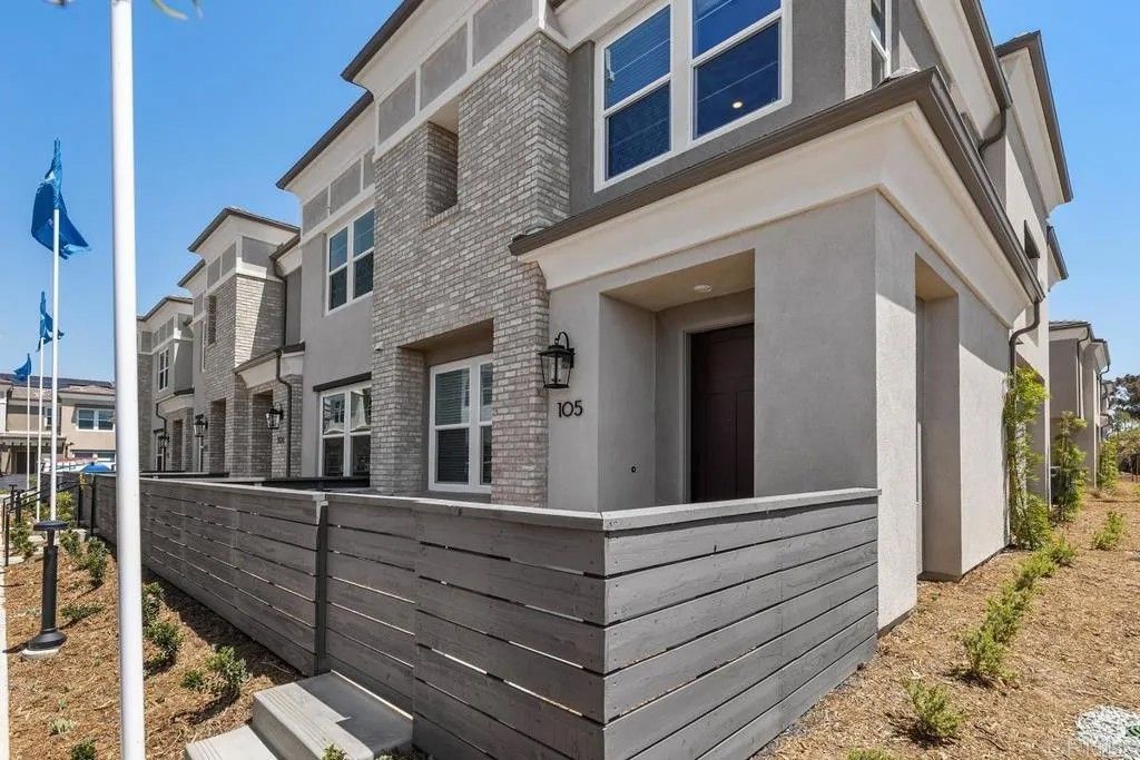 Photo of 1207 Sunrise View #105, San Marcos, CA 92078 (MLS # NDP2508645)