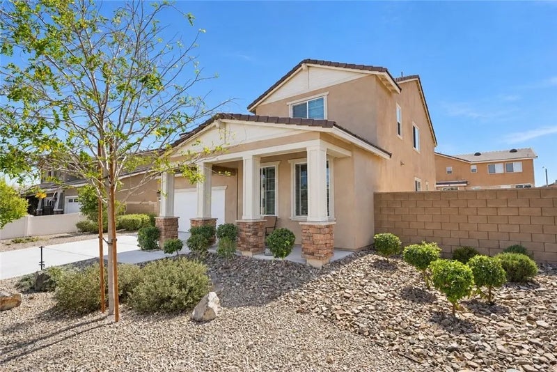 12457 Pinos Verde Lane