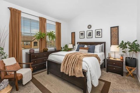 Tiny photo for 1338 Nicolette Ave #1033, Chula Vista, CA 91913 (MLS # 250042543)