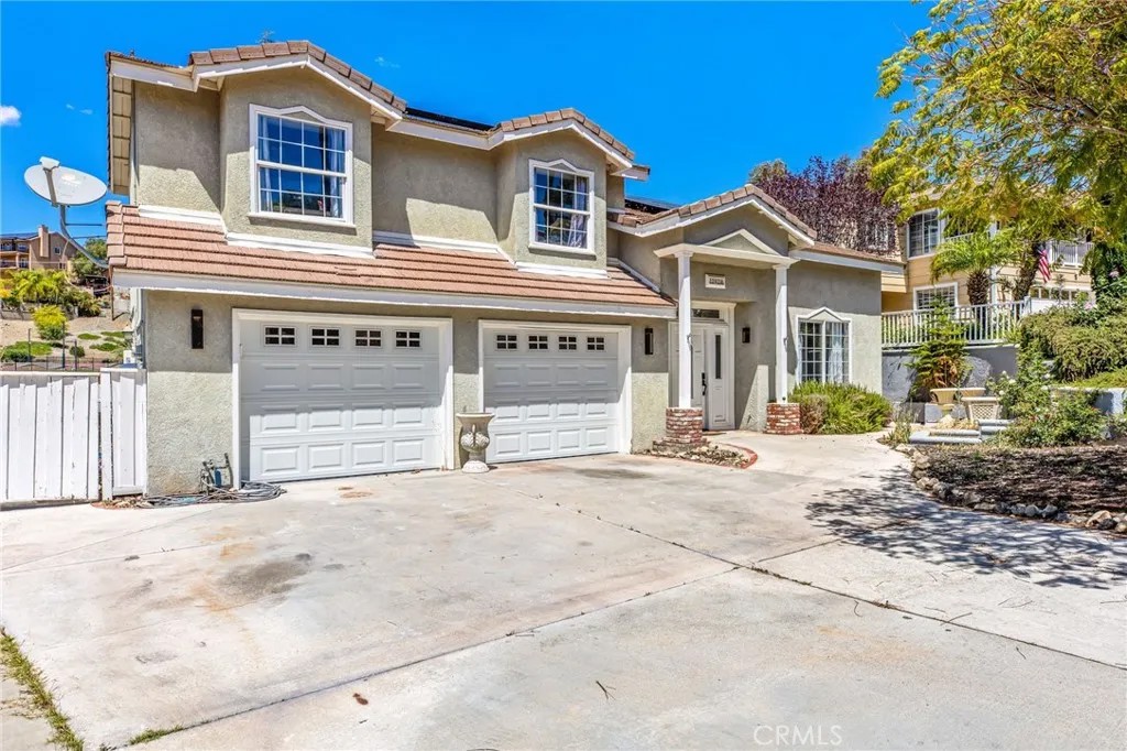 22920 Green Pine