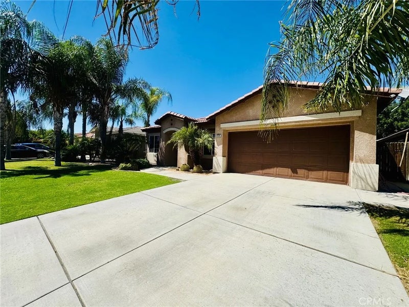 2404 Sosa Drive