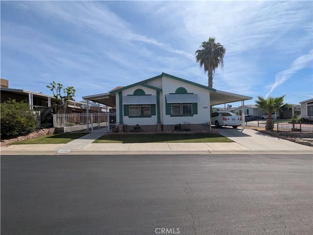 Photo of 2000 Breezeway Drive, Bakersfield, CA 93306 (MLS # CV26073764)