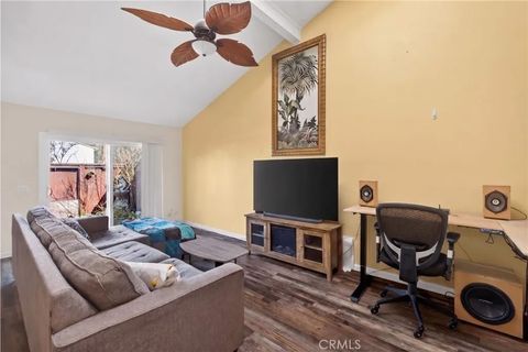 Photo of 722 W 223rd St #2, Torrance, CA 90502 (MLS # SB26054226)