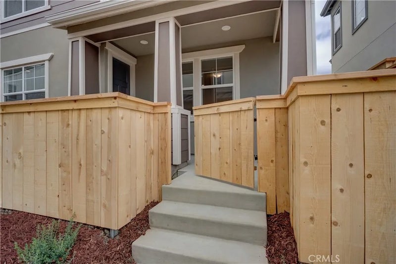 256 Memphis Belle Way